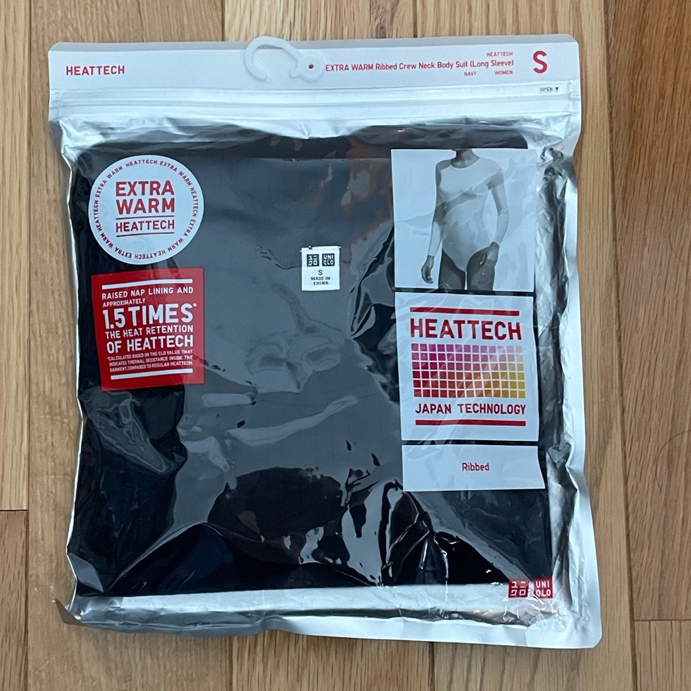 Uniqlo heattech small body suit long sleeve navy